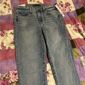 NWT Joe’s Jeans Flawless The Icon Mid Rise‎ Skinny Crop size 30